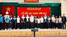 Lễ kết nạp Đoàn viên mới Trường THCS Phan Chu Trinh