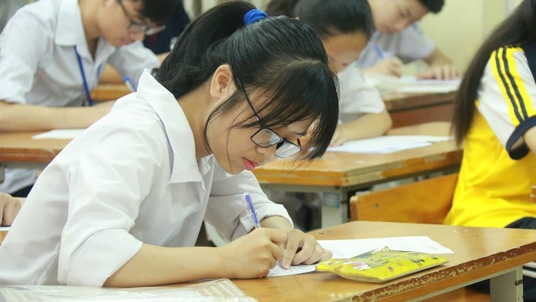 "Sở GD-ĐT Hà Nội muốn giảm thời gian làm bài thi 4 môn vào lớp 10"
