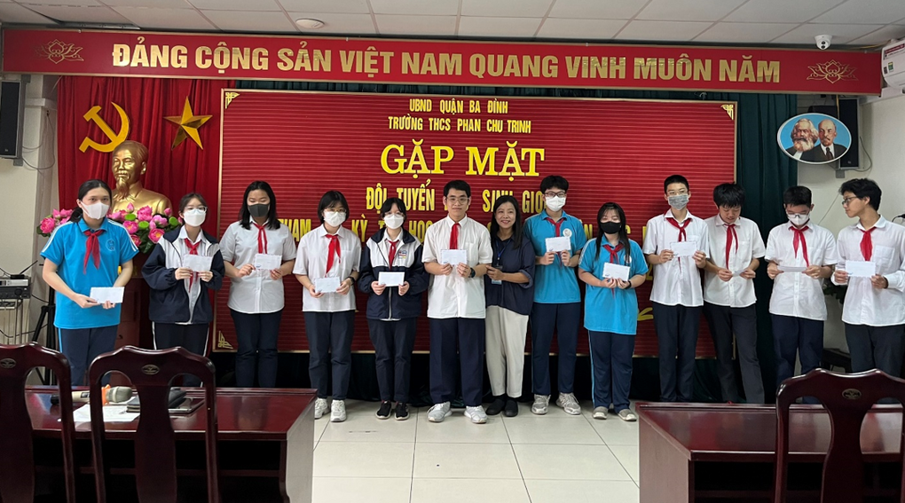 Trường THCS Phan Chu Trinh gặp mặt động viên học sinh dự thi học sinh giỏi cấp Quận