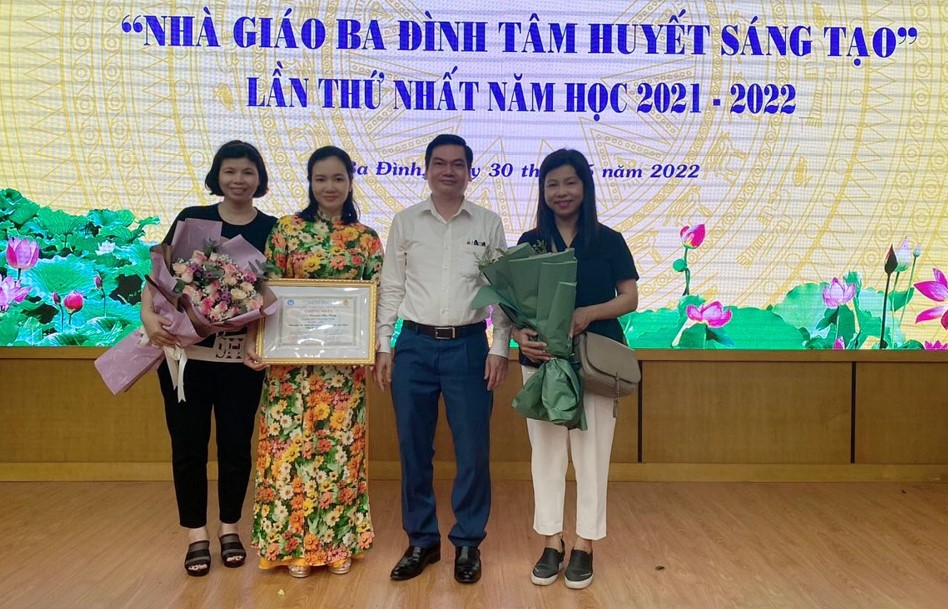 Cô giáo Nguyễn Thu Dung-  Giải Ba chung khảo “Giải thưởng nhà giáo Ba Đình tâm huyết, sáng tạo” năm học 2021-2022
